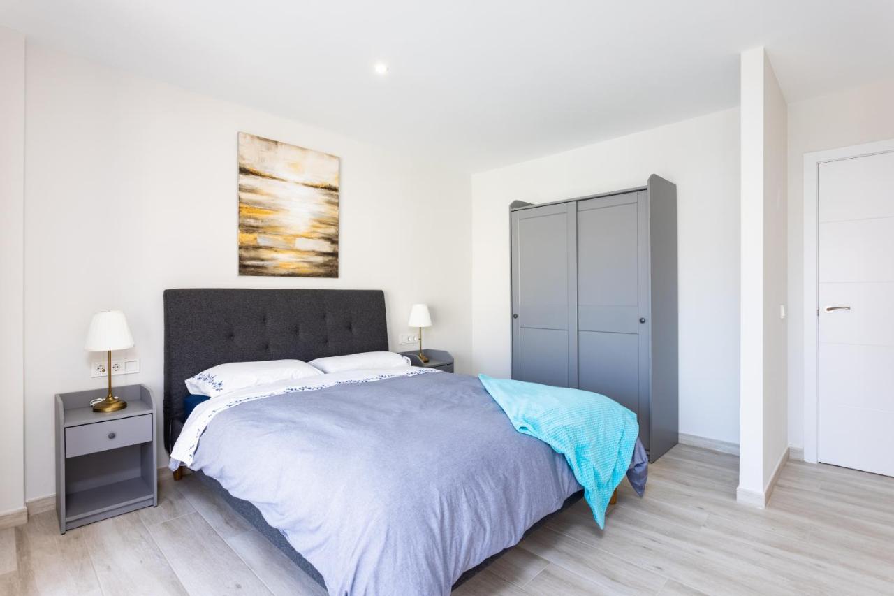 New 140M2 Loft-Style Flat At Town Heart, 3 Beaches Close Casa Leon El Médano المظهر الخارجي الصورة