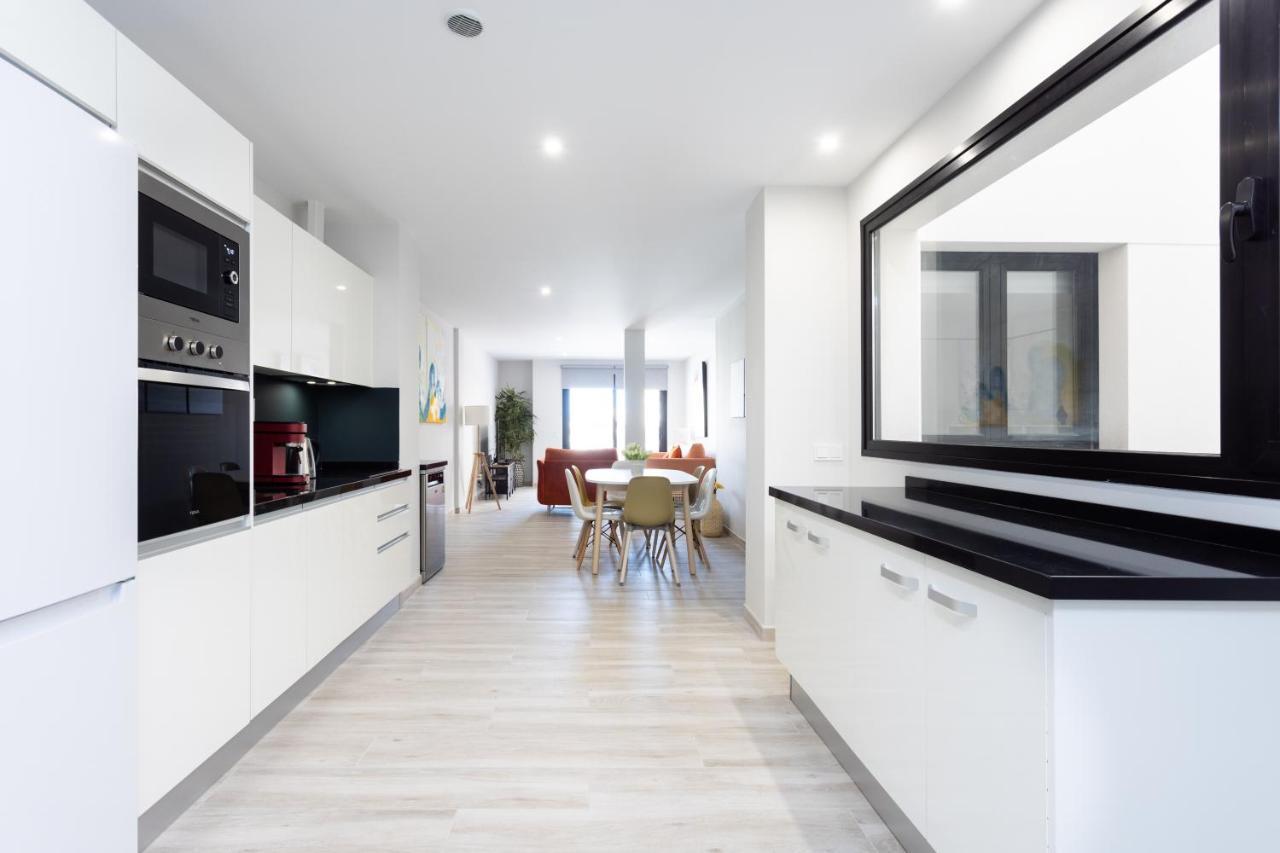 New 140M2 Loft-Style Flat At Town Heart, 3 Beaches Close Casa Leon El Médano المظهر الخارجي الصورة