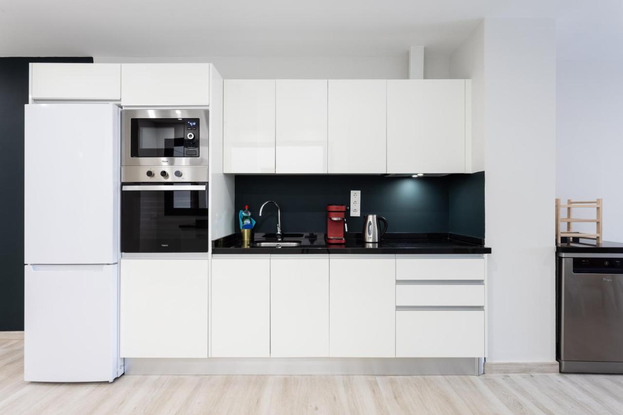New 140M2 Loft-Style Flat At Town Heart, 3 Beaches Close Casa Leon El Médano المظهر الخارجي الصورة